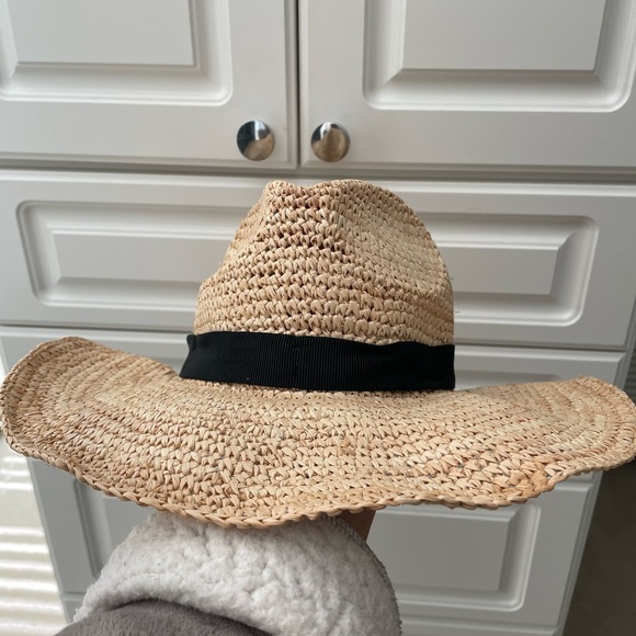 J Crew packable Women’s straw hat - Picture 1 of 5